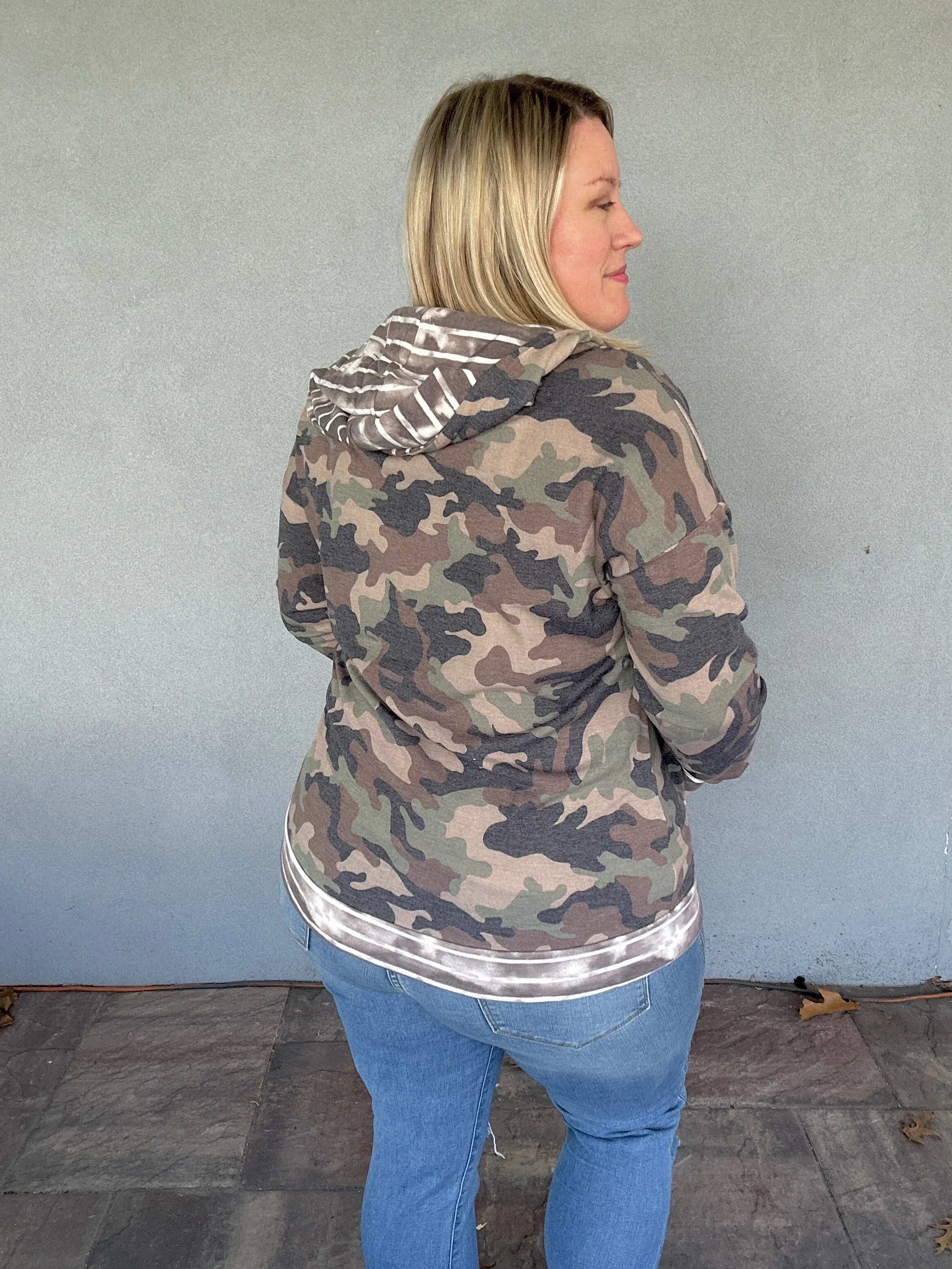 Camo Zip Up Lightweight Hoodie - PLUS