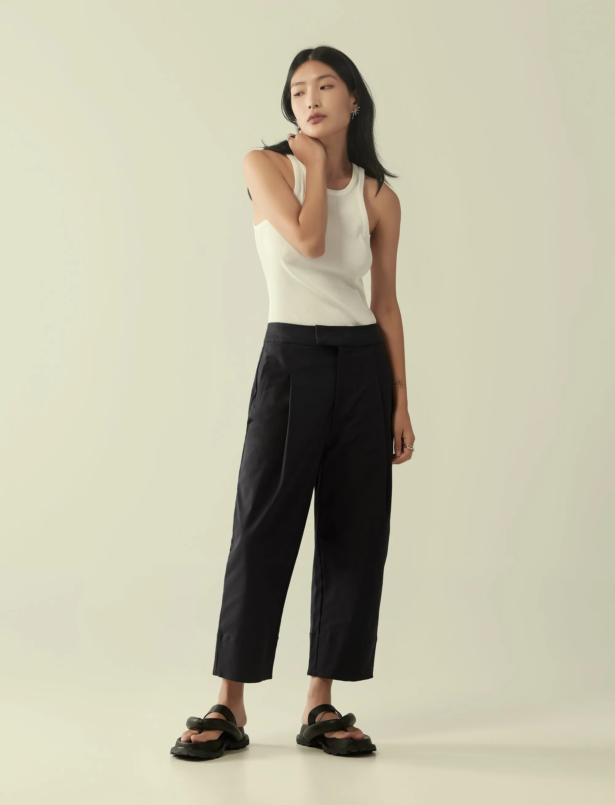 deep pleat structured trousers