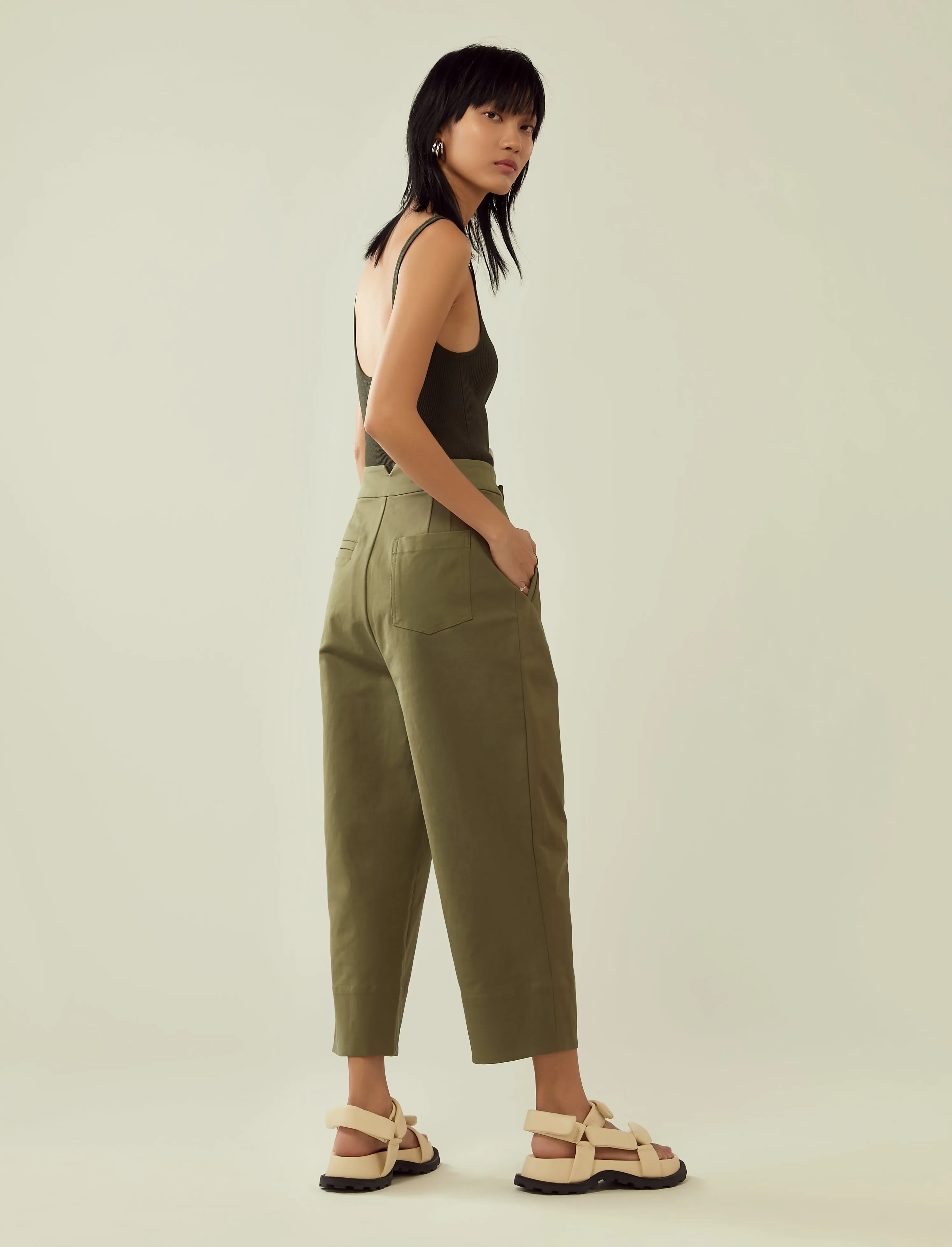 deep pleat structured trousers