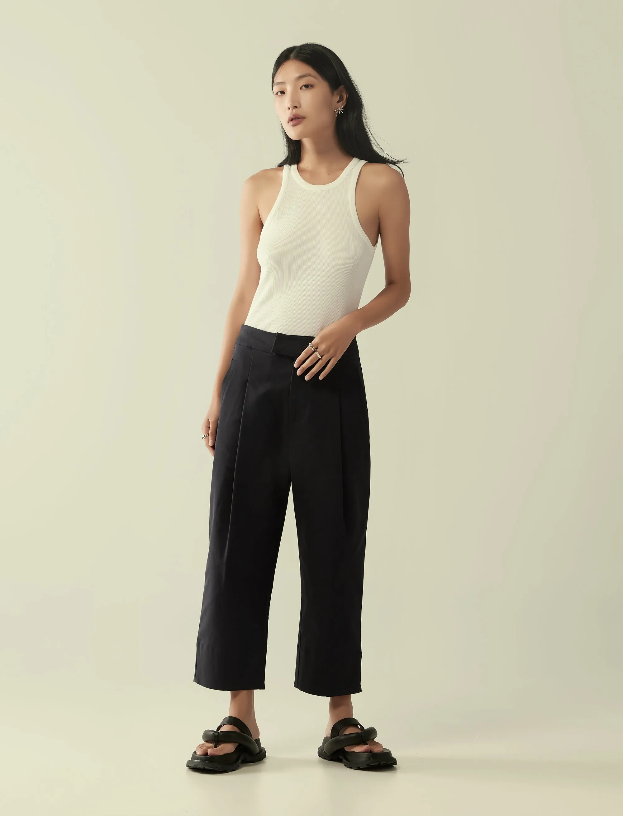 deep pleat structured trousers