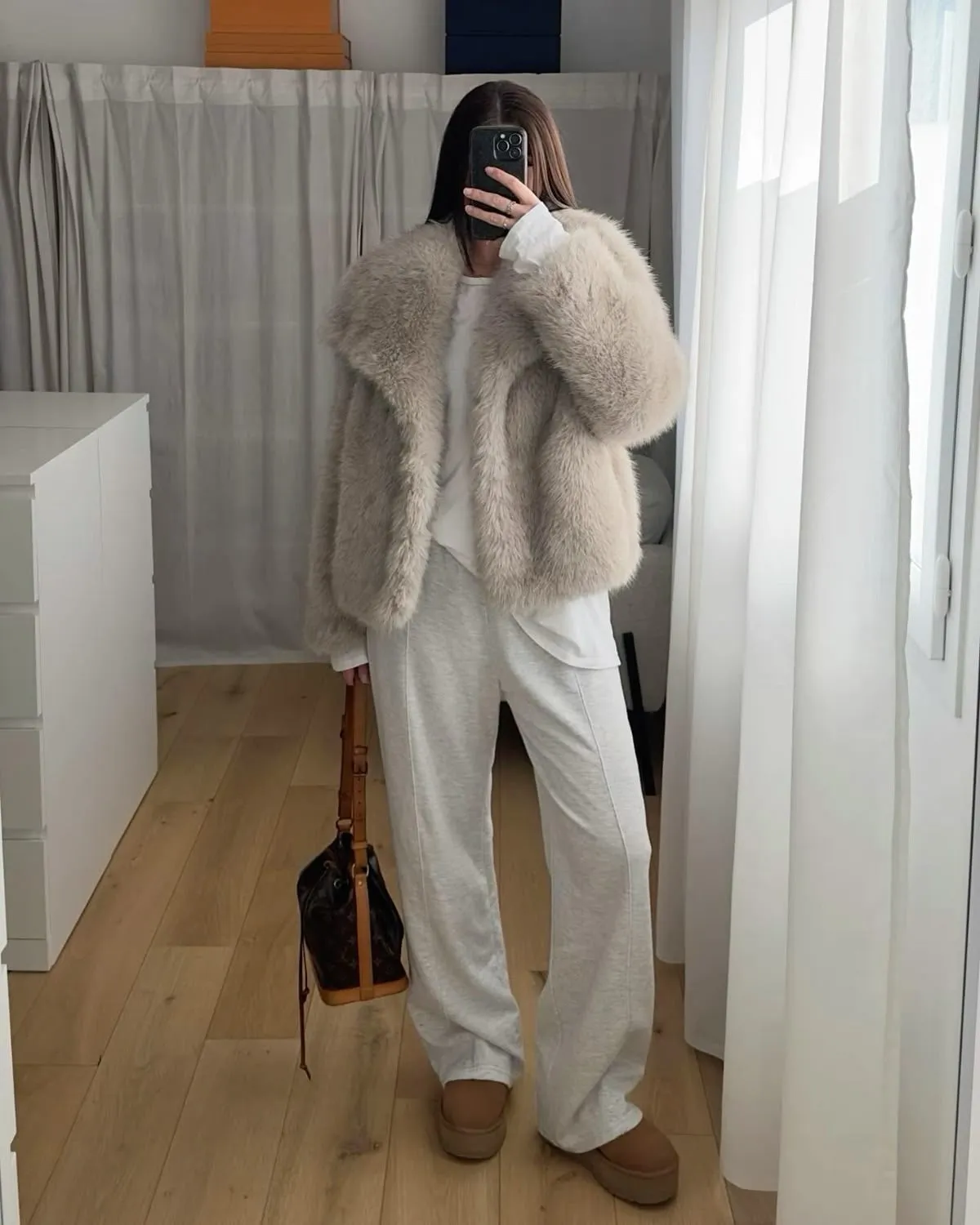 Fashionkova Asuna Faux Fur Jacket in Light Grey