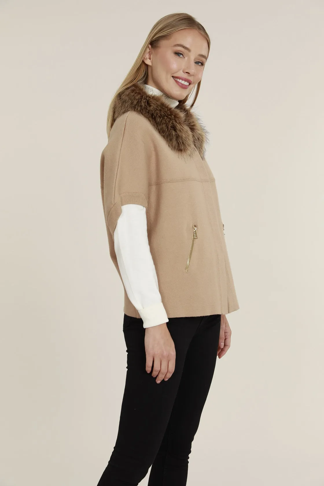 Faux Fur Collar Short Sleeve Cardigan