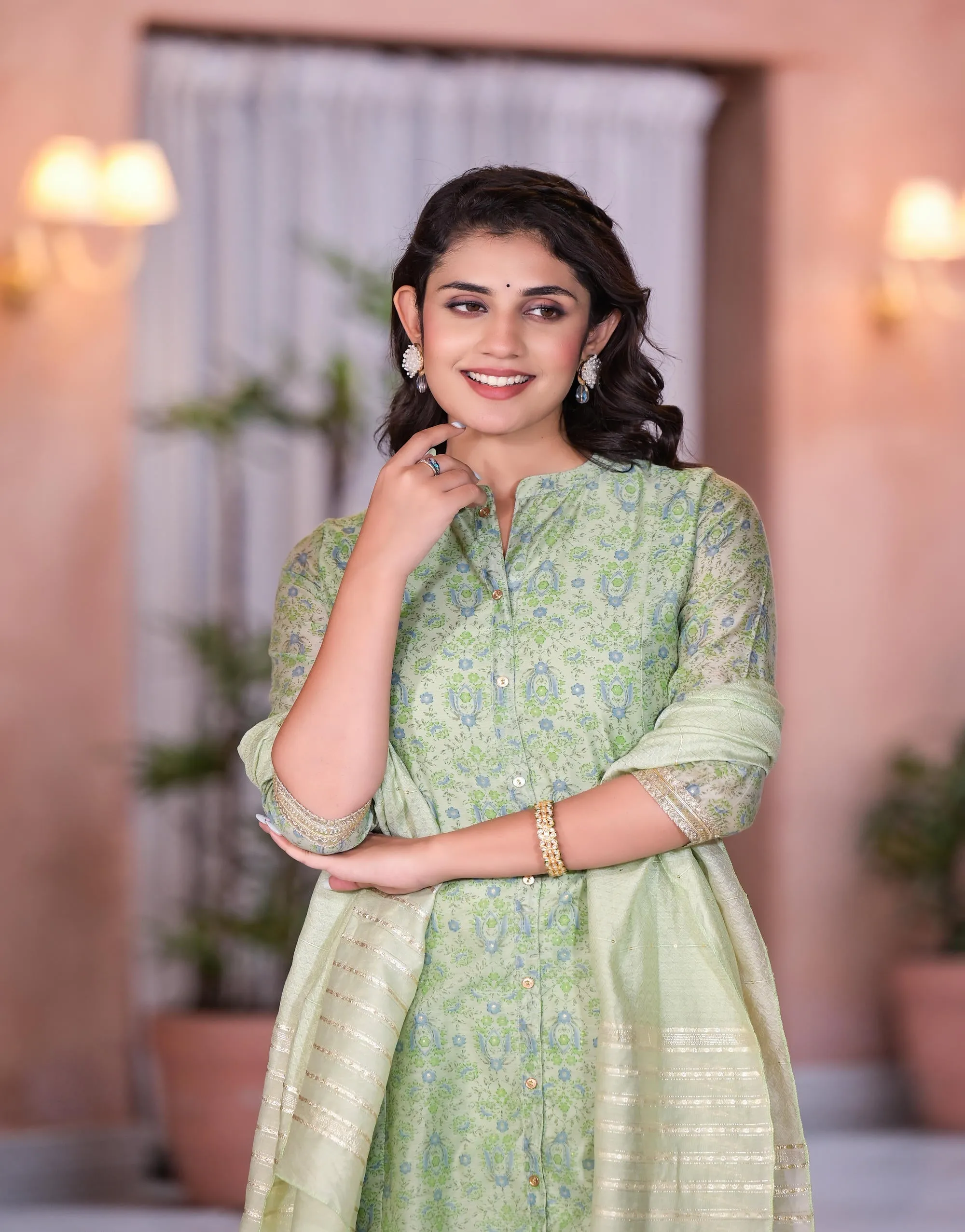 Green Floral Printed Chanderi Kurta Set With Buttons & Sequins