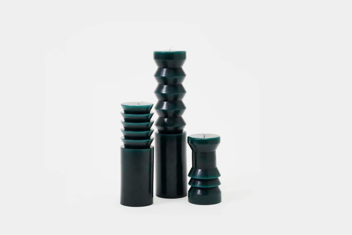 Medium Forest Green Totem Candle