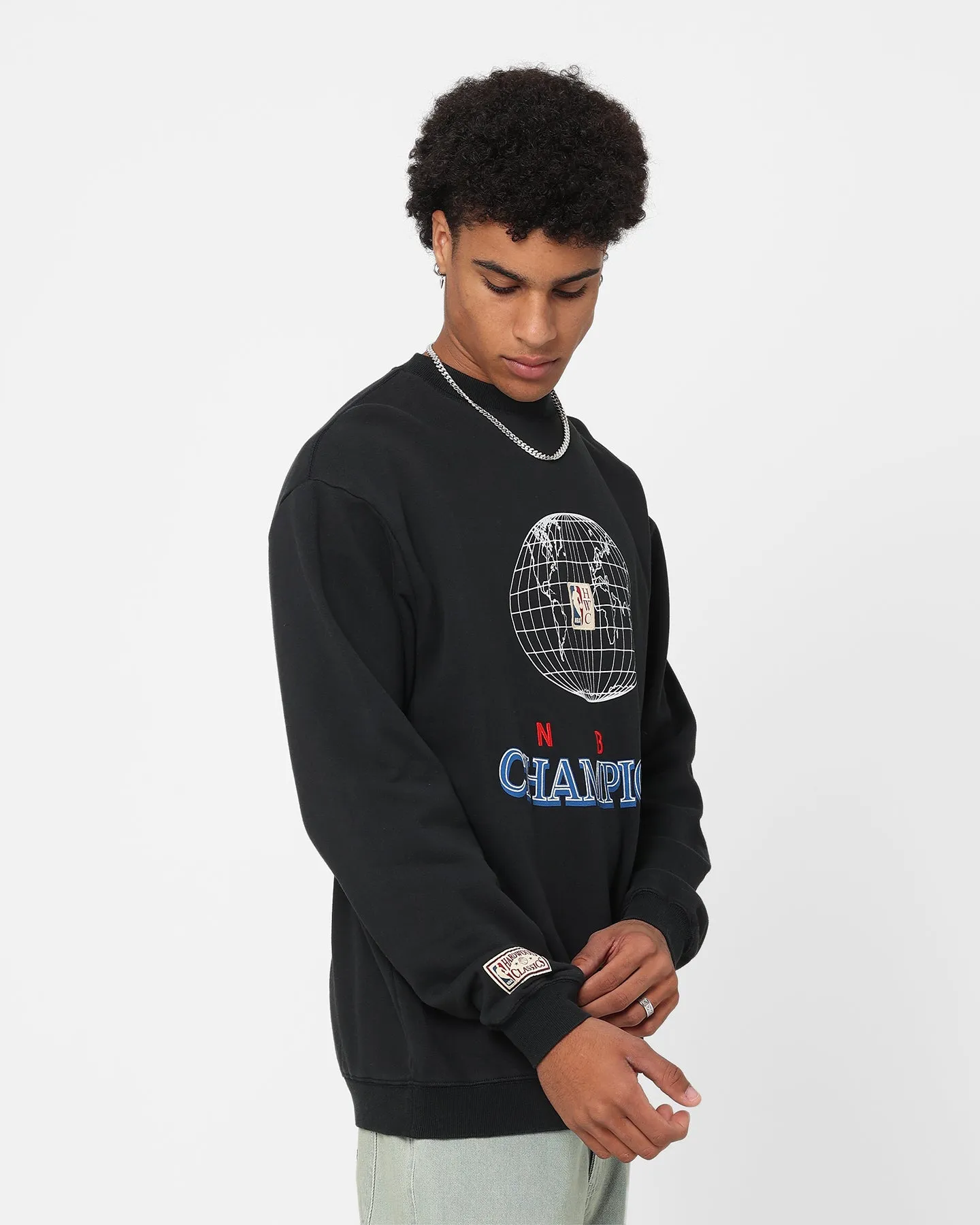 Mitchell & Ness NBA World Champions Vintage Crewneck Faded Black