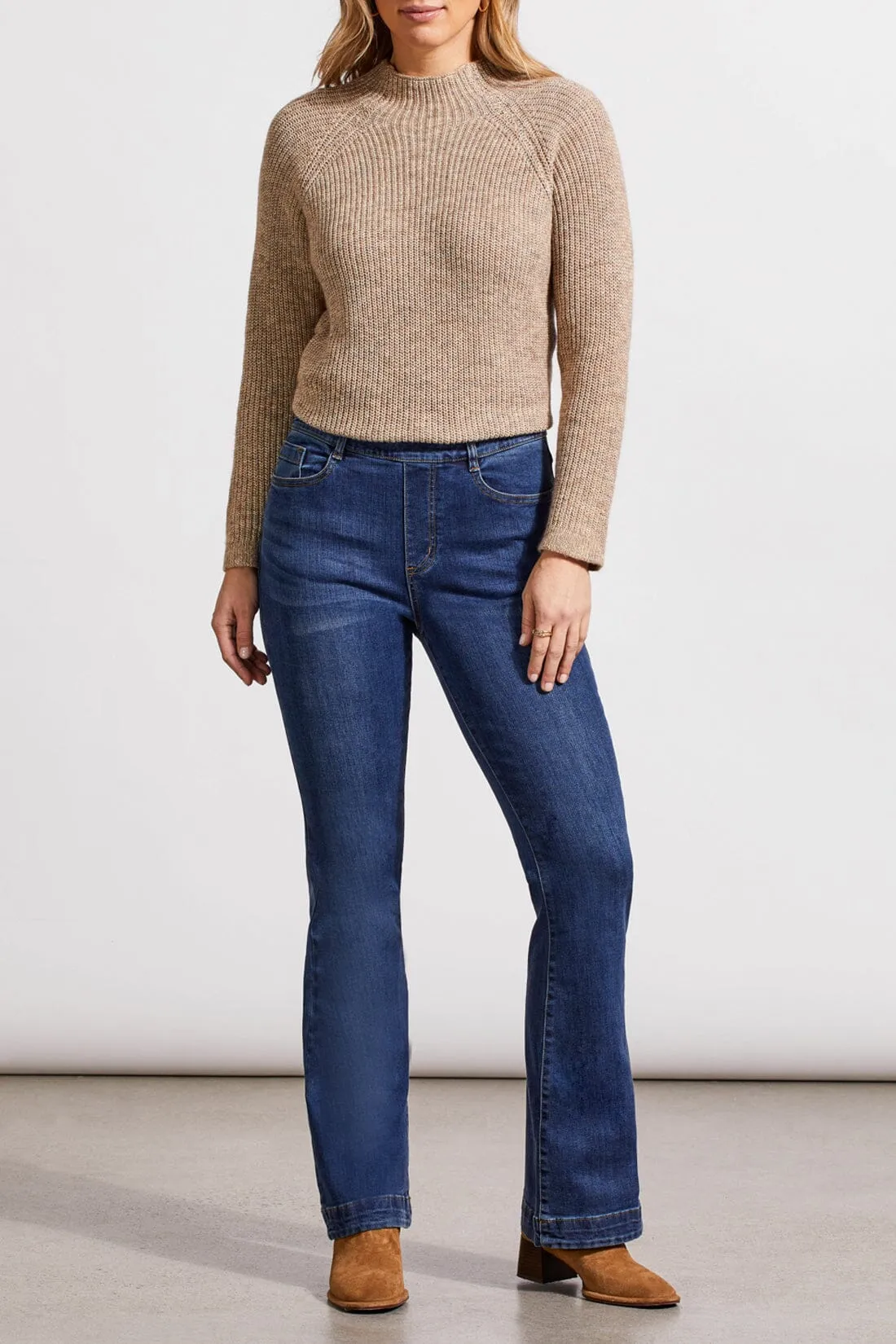 PULL ON FLARE LEG BLUE JEAN