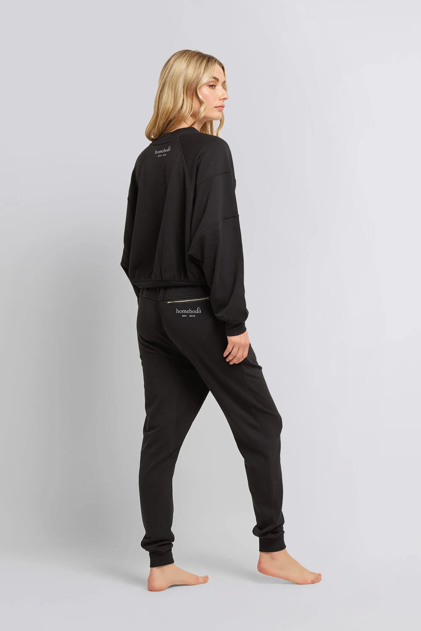 Signature Tracksuit Pant - Black