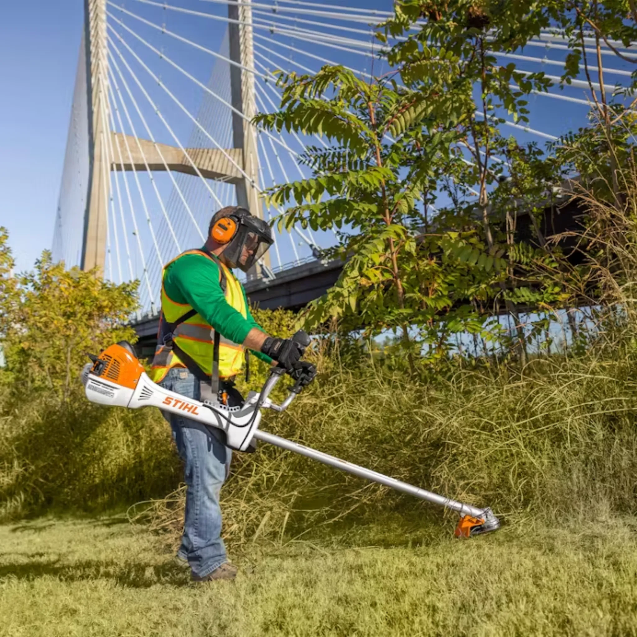 Stihl FS 561 C-EM W/ CHISEL BLADE