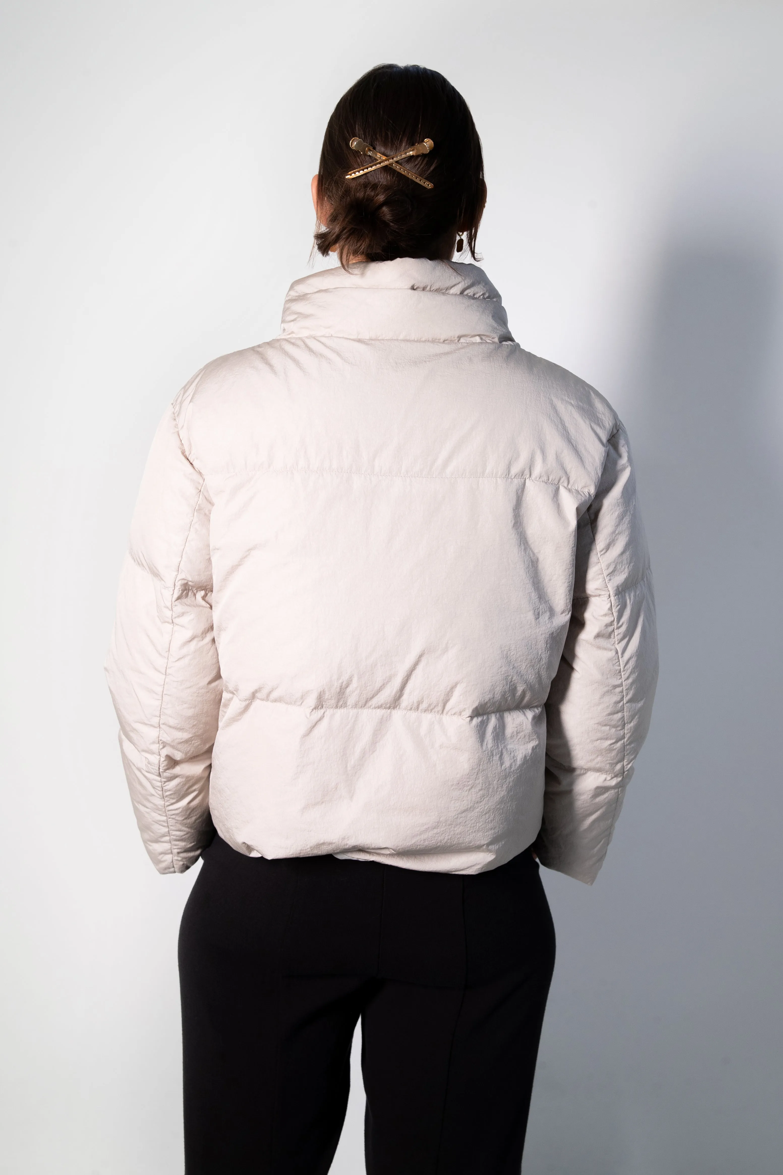 Transit Par Such cropped Puffer Jacket in Sand