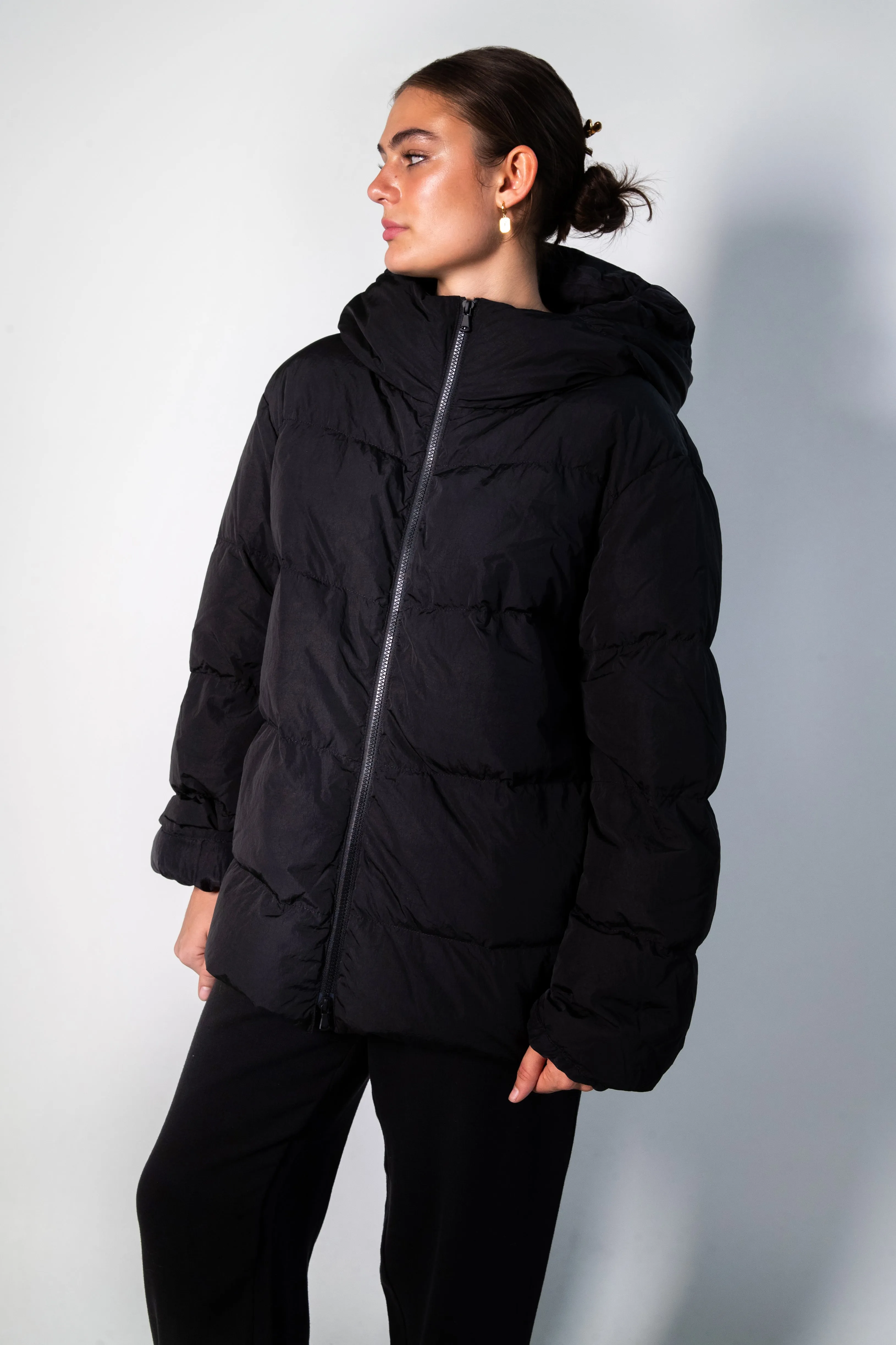 Transit Par Such Long hooded Puffer Jacket in Black